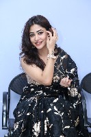 Sonu Thakur Black Saree Photos